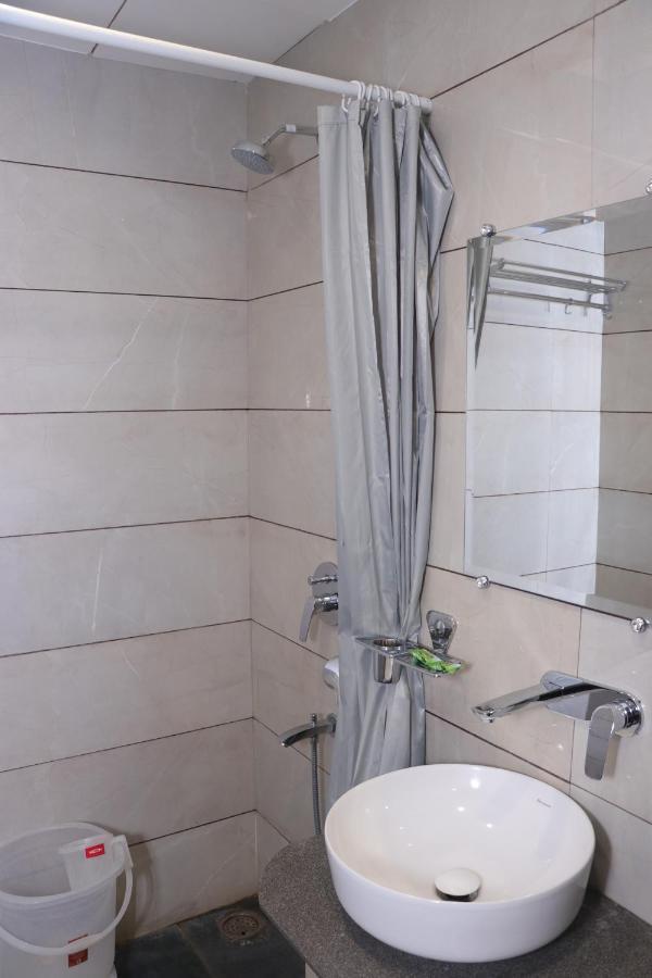 Hotel Hamilton Zirakpur Exterior photo